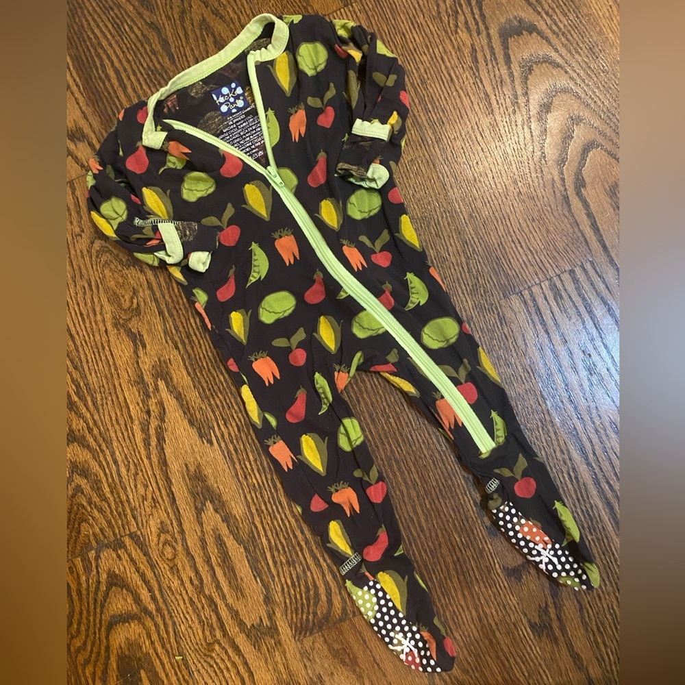 Kickee Pants Footie